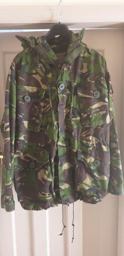  — GENTS MILITARY JACKET SIZE LARGE