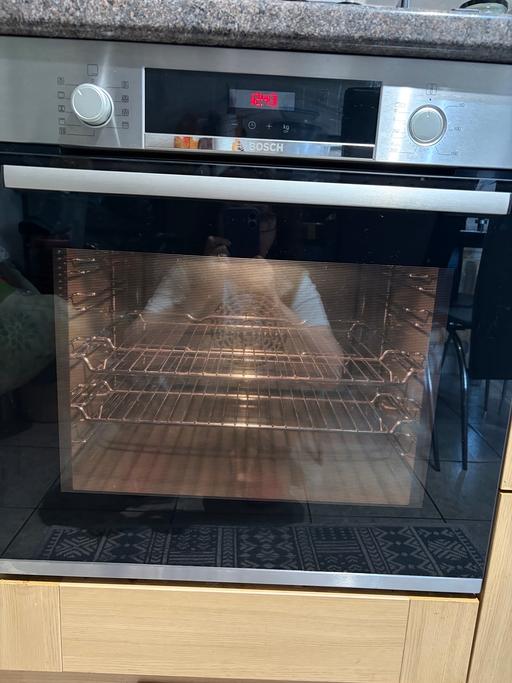 Bosch Series 4 HQA574BS3B electric oven