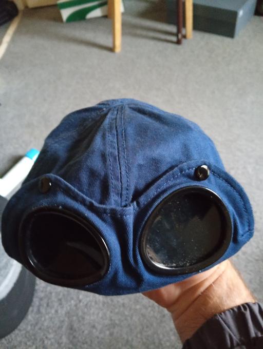  — cp company cap