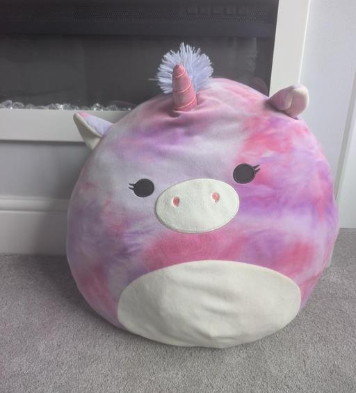  — Squishmallow Lola unicorn