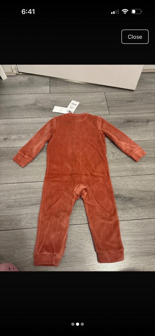  — Bnwt Reiss fleece baby grow unisex
