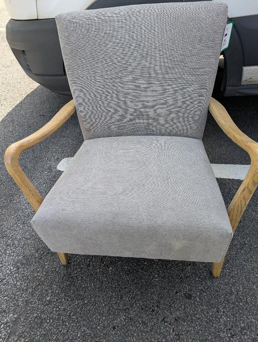  — gallery direct arm chair