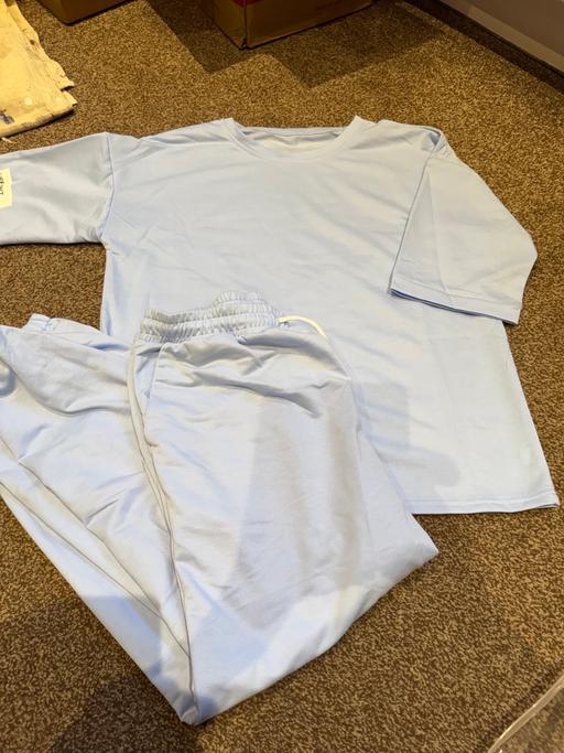  — Brand new ladies summer lounge set XL