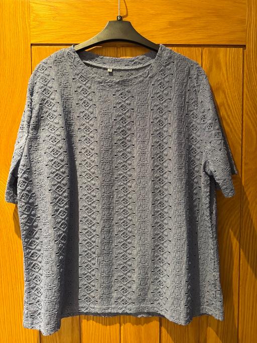  — Pretty ladies blouse 2XL