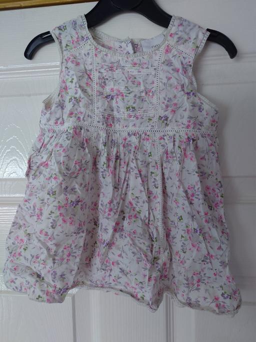  — Girls floral dress size 12-18 months