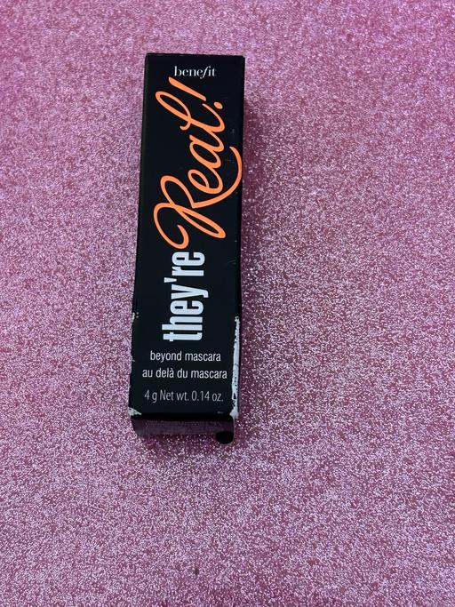  — Benefit They're Real Beyond mini Mascara
