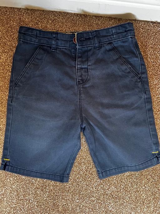 — Boys navy shorts 5-6 years
