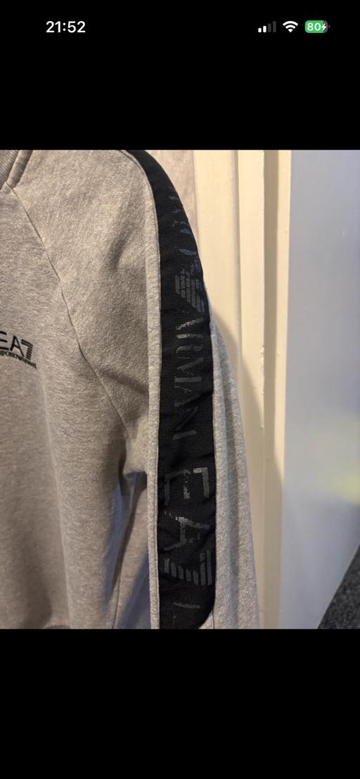  — EA7 Jumper