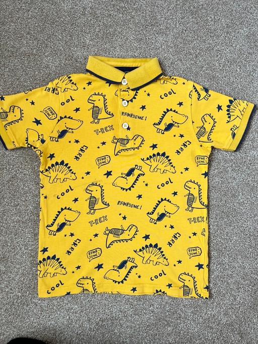  — Boys T-shirt 5-6 years