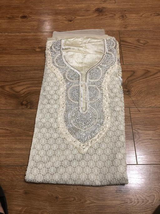  — Embroidery Chickari 4 piece Pakistani suit