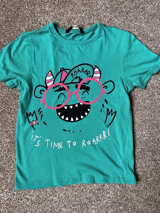  — Boys t-shirt 5-6 years