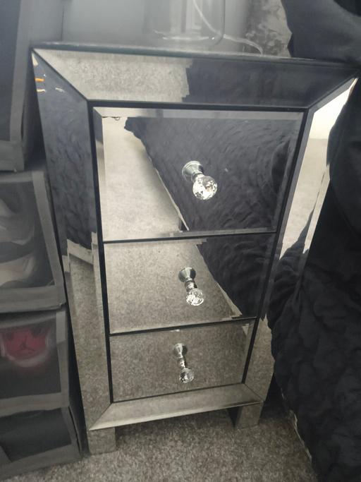  — mirror bedside cabinet x 2