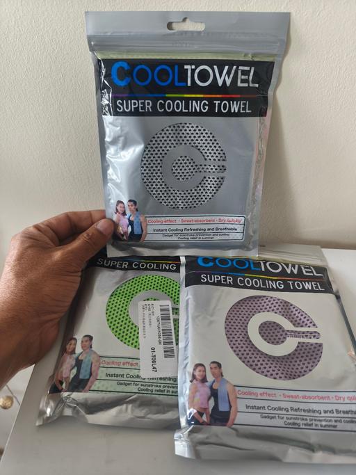  — Instant Cooling Towels 3 pcs