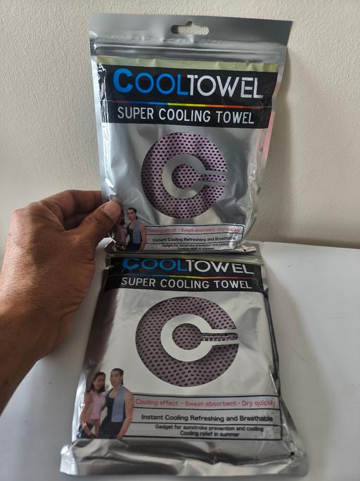  —  cooling towels 2pcs