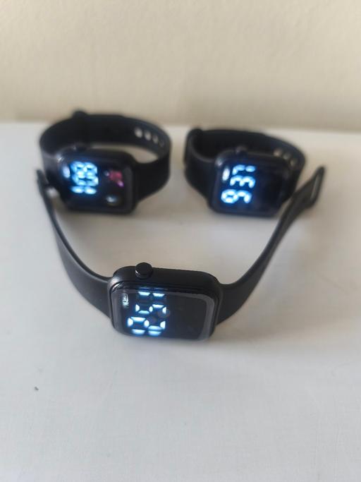  —  Digital Watch Set 1pcs