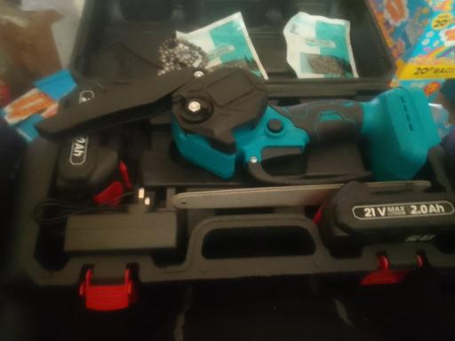 — chainsaw