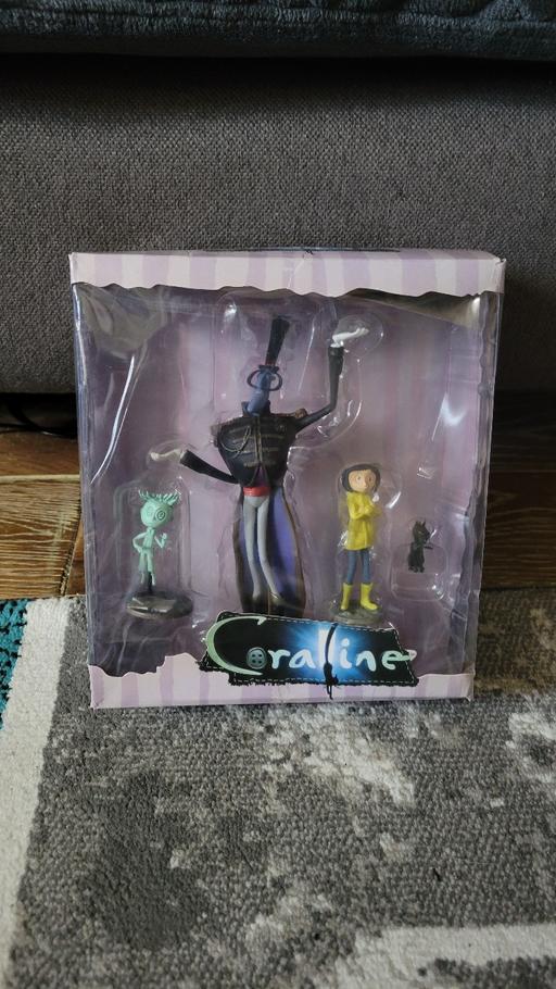  — new Coraline 4pcs figures set