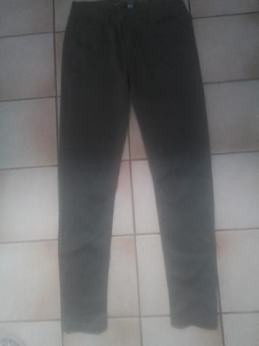  — SUPER SKINNY BOTTLE GREEN STRETCH JEANS