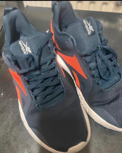  — Men’s reebok trainers
