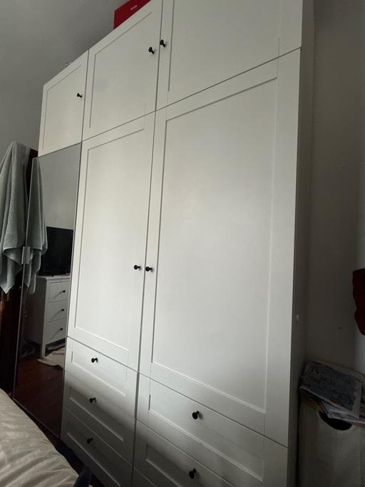  — Big wardrobe