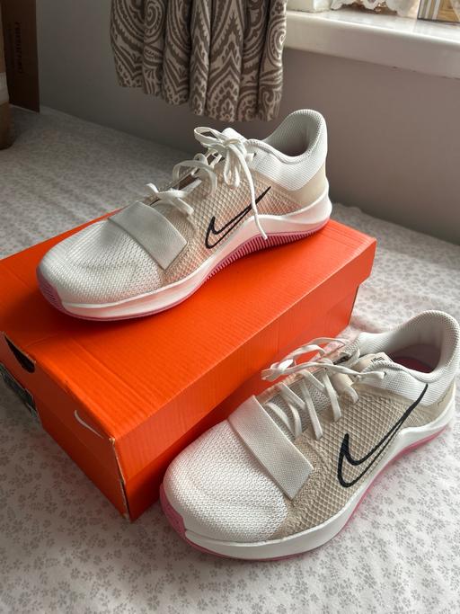 — Nike mc trainer 2