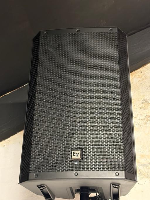  — Speaker - Electro Voice ZLX15-BT