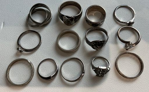  — 13 silver rings various sizes joblot