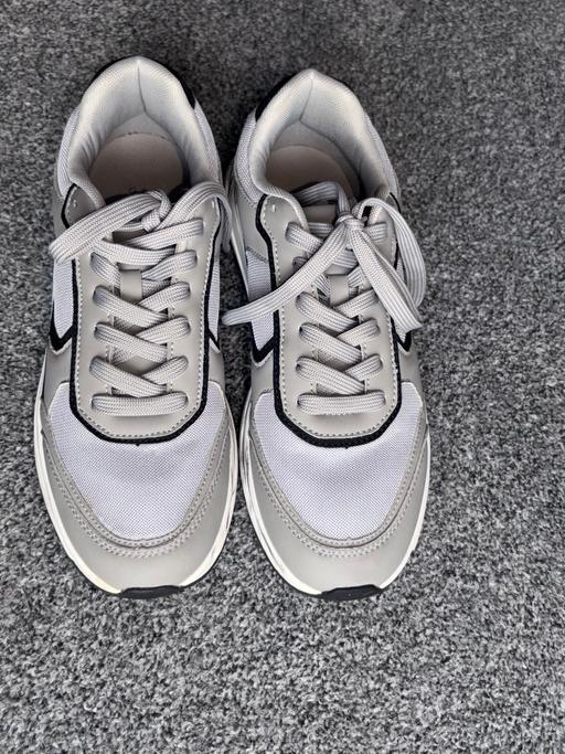  — Boohooman Grey mesh runner trainers uk 8