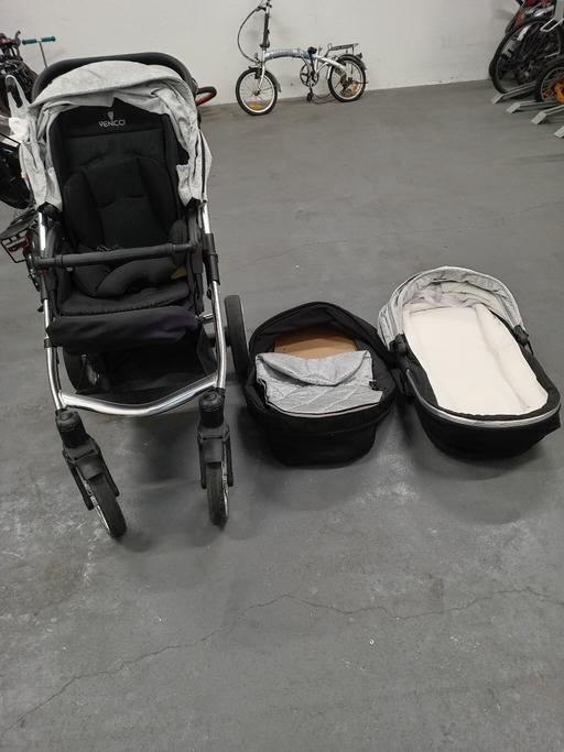  — Venicci Pram System Carrycot Seat Unit Chassi