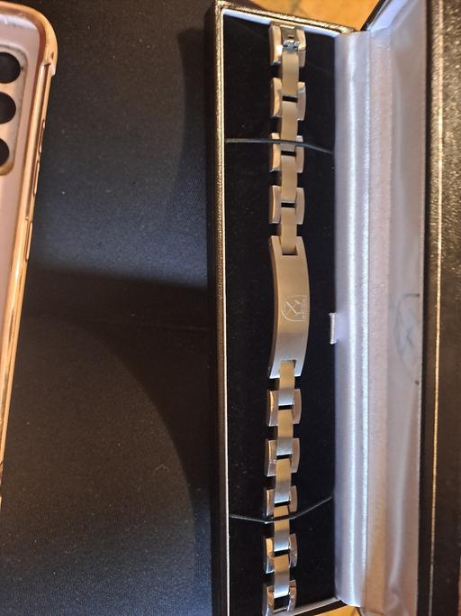  — Brand New WestHam Silver Bracelet