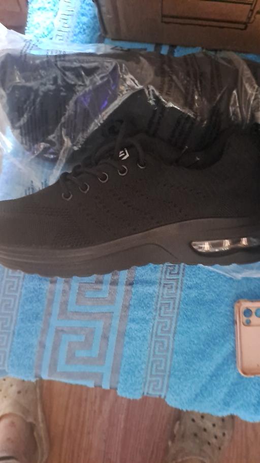  — Brand New In Packaging Steel Toe Cap Trainers