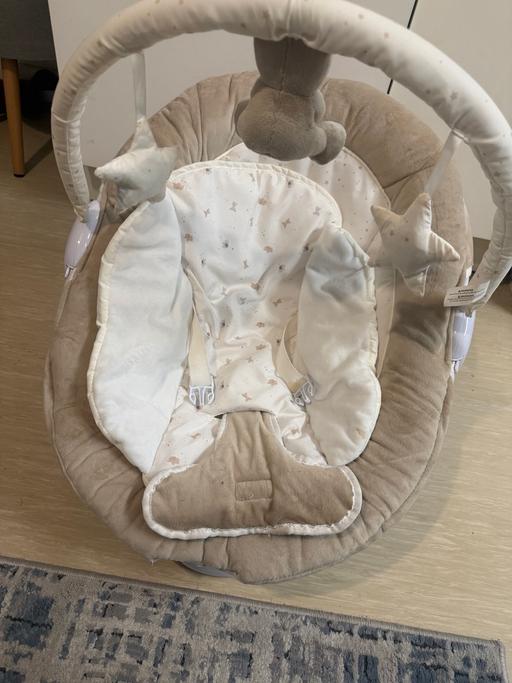  — Ladida first musical baby bouncer 