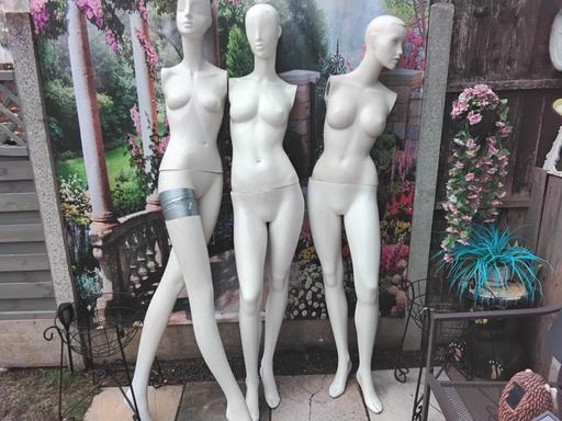  — mannequin female full body no arms vinted etc