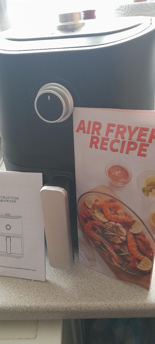  — Air fryer brand new