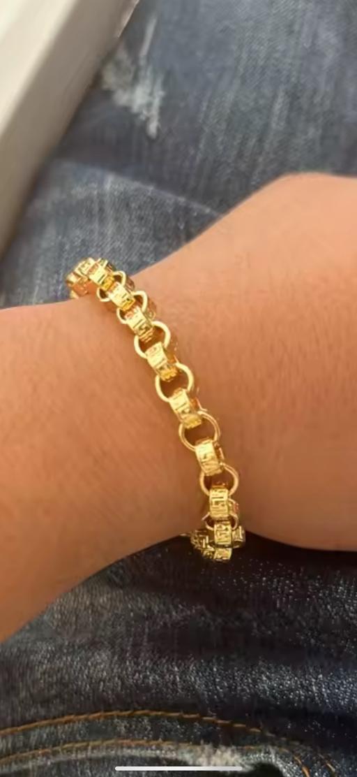  — 750 Italy bracelet gold plated