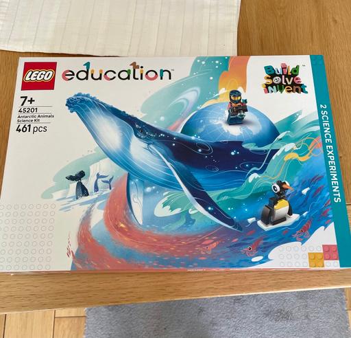  — Lego Antarctic animals Science kit