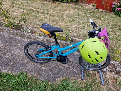  — KIDS CARRERA BIKE BICYCLE