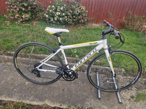  — BOYS CARRERA BIKE BICYCLE