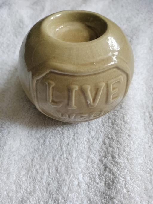  — Live Well Tea light candle holder
