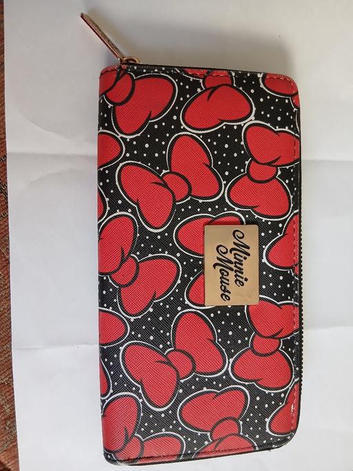  — Minnie mouse purse