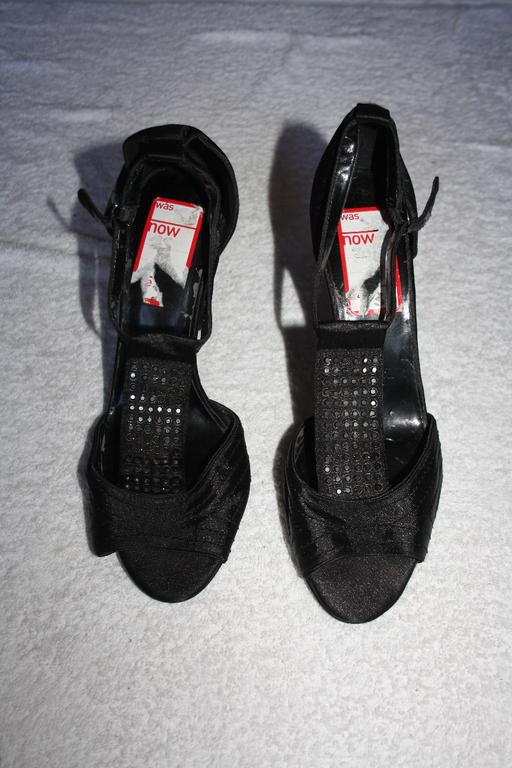  — New Look black high heels sandals size 5