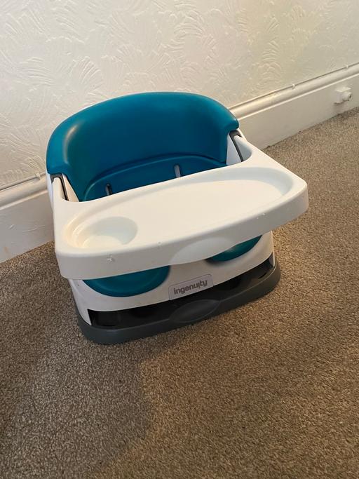  — Baby seat