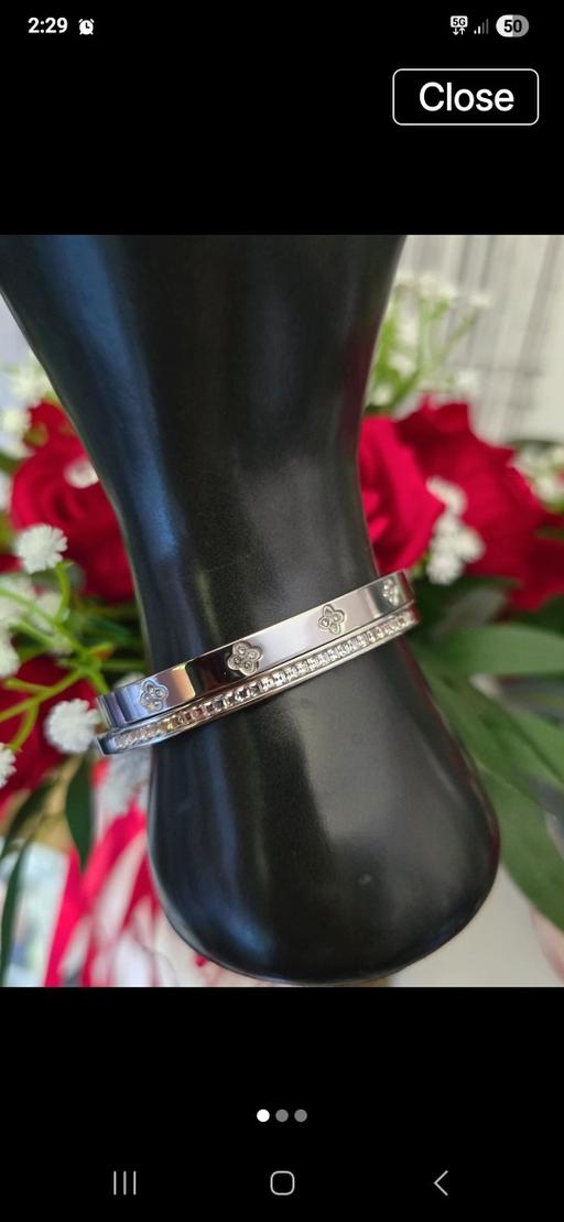  — Bracelets