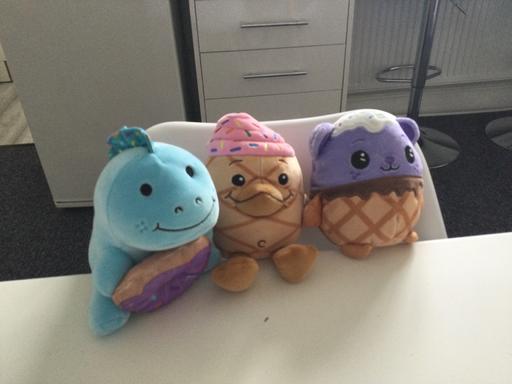  — 3 soft toys