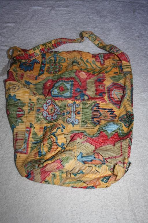  — Multicoloured bucket bag