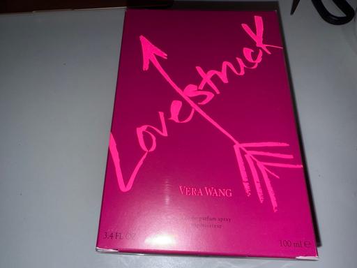  — Love struck Vera Wang
