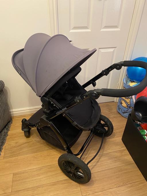  — Ickle bubba travel buggy