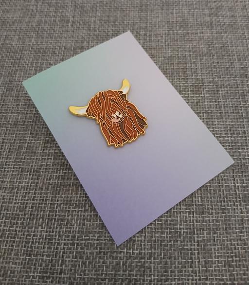  — Highland Cow Pin Badge New