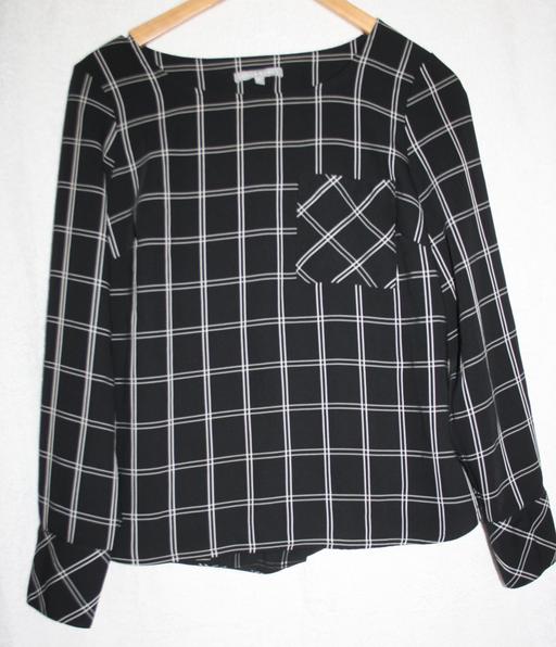  — Oliver Bonas blouse size 12