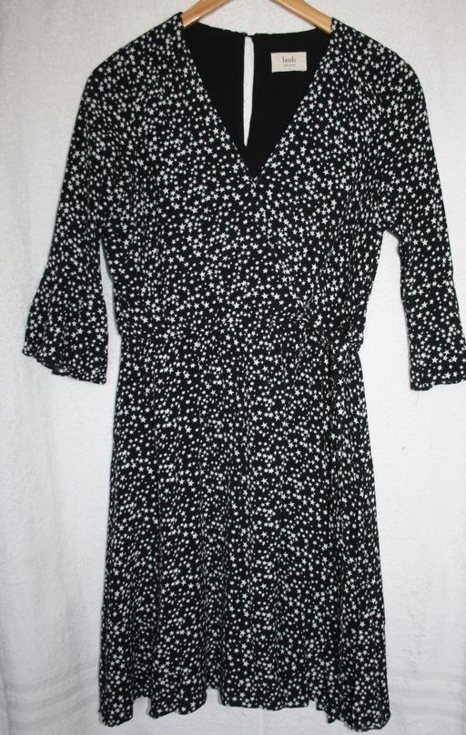  — Hush star print dress size 6